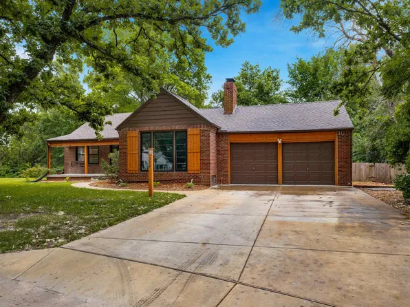 326 N Oakwood Ct, Wichita, KS 67208