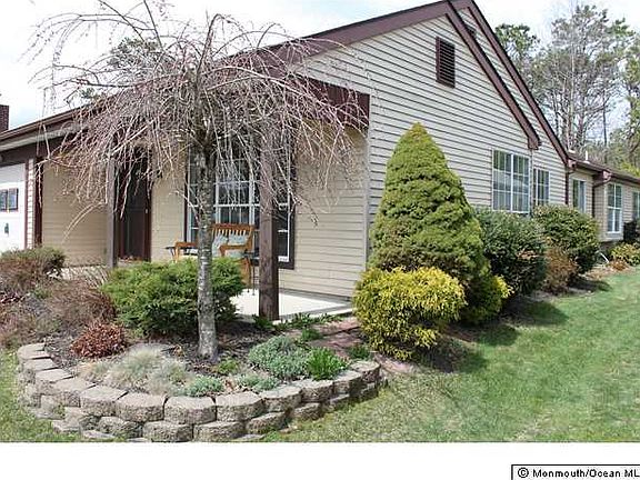 3rd image of 36 Twyford Lane