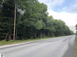 0 Indian Hill Rd, Honor, MI 49640