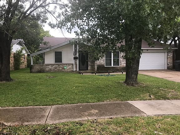 3rd image of 363 S Nachita Dr
