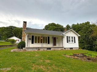 2782 W Mattie Rd, Everett, PA 15537