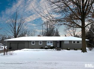 1108 W Shenandoah Dr, Peoria, IL