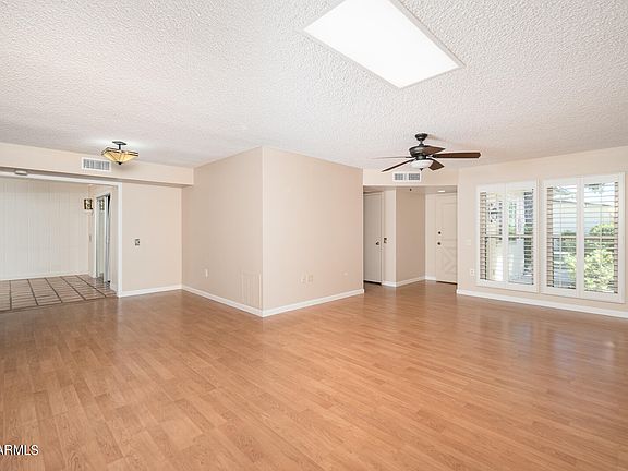 3rd image of 10537 W WHEATRIDGE Drive