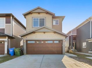 90 W Homestead Cir NE, Calgary, AB T3J 5R6