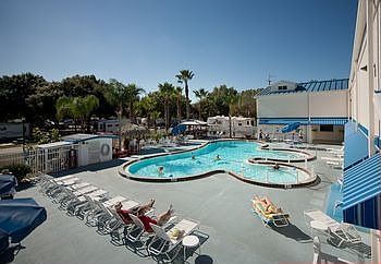 WQ2M3297-Edit.jpg