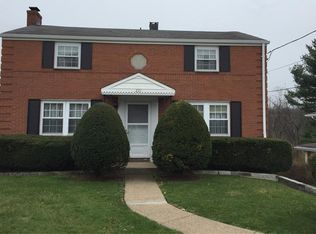 5055 Buttermilk Hollow Rd, West Mifflin, PA 15122