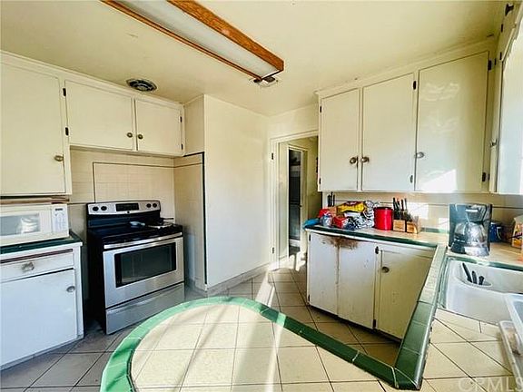 3rd image of 3120 N 9th St