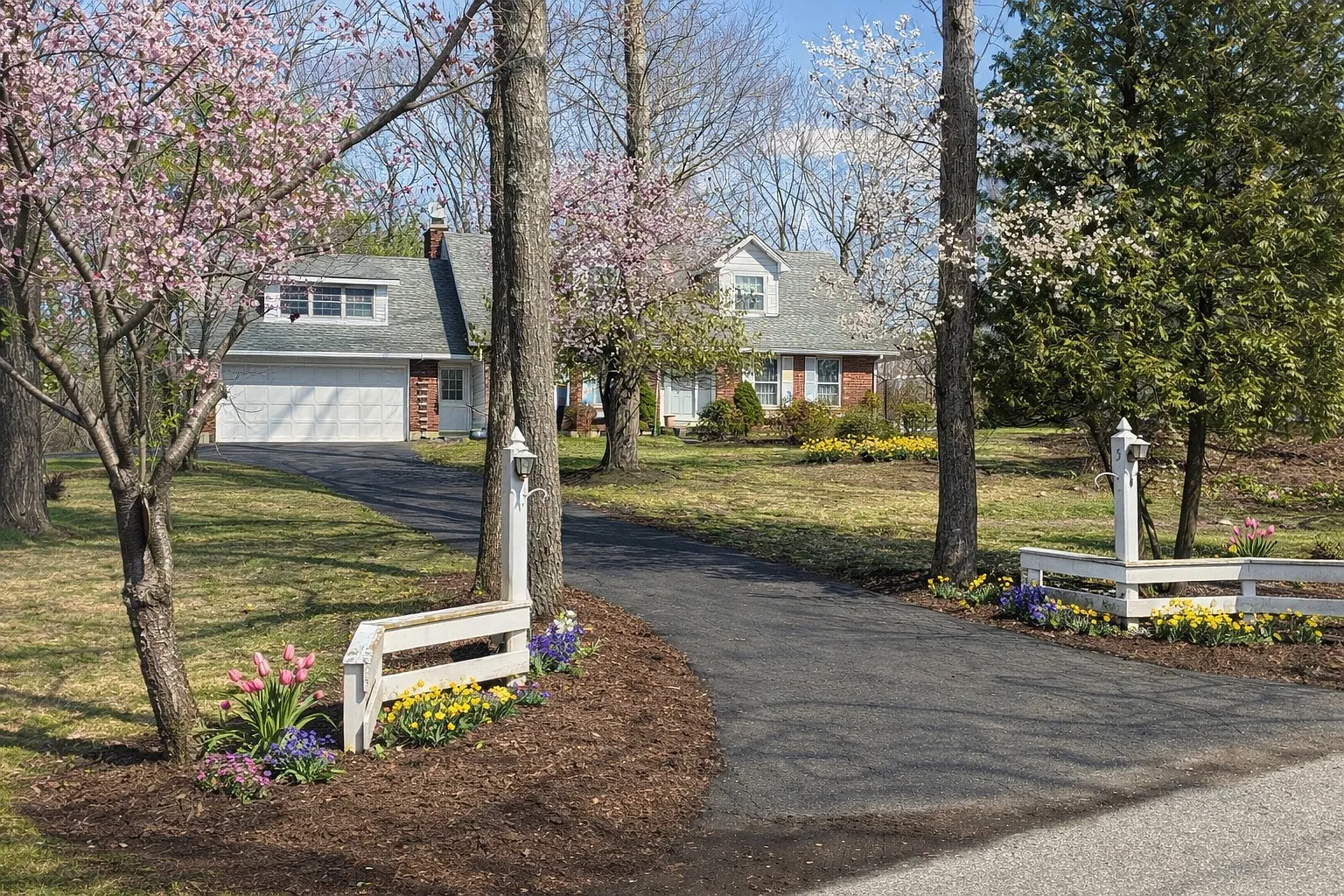 4 bed, 2470 sqft, $6,000 — Photo 3