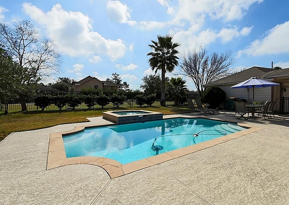 1st image of 5310 Indian Shores Ln