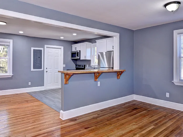 725 Jefferson Pl — Photo 16