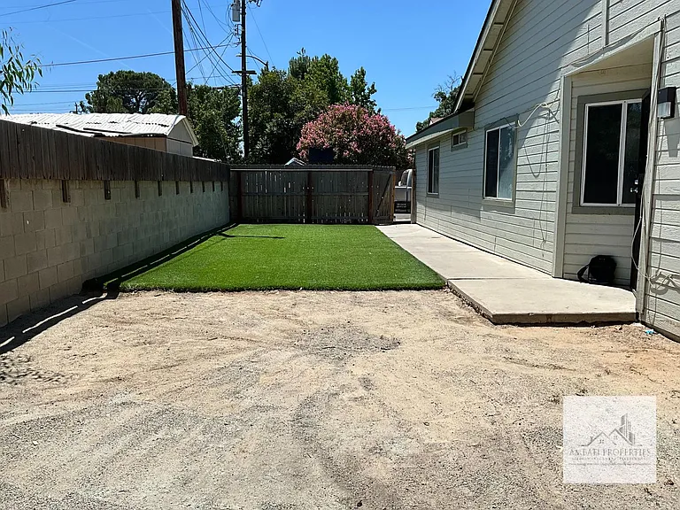 7016 N Thorne Ave — Photo 13