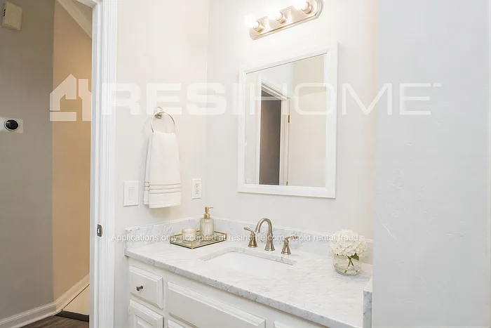 11908 Barrywood Dr — Photo 12