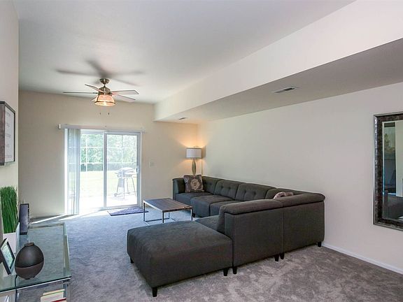 2nd image of 219 Copeland Ln