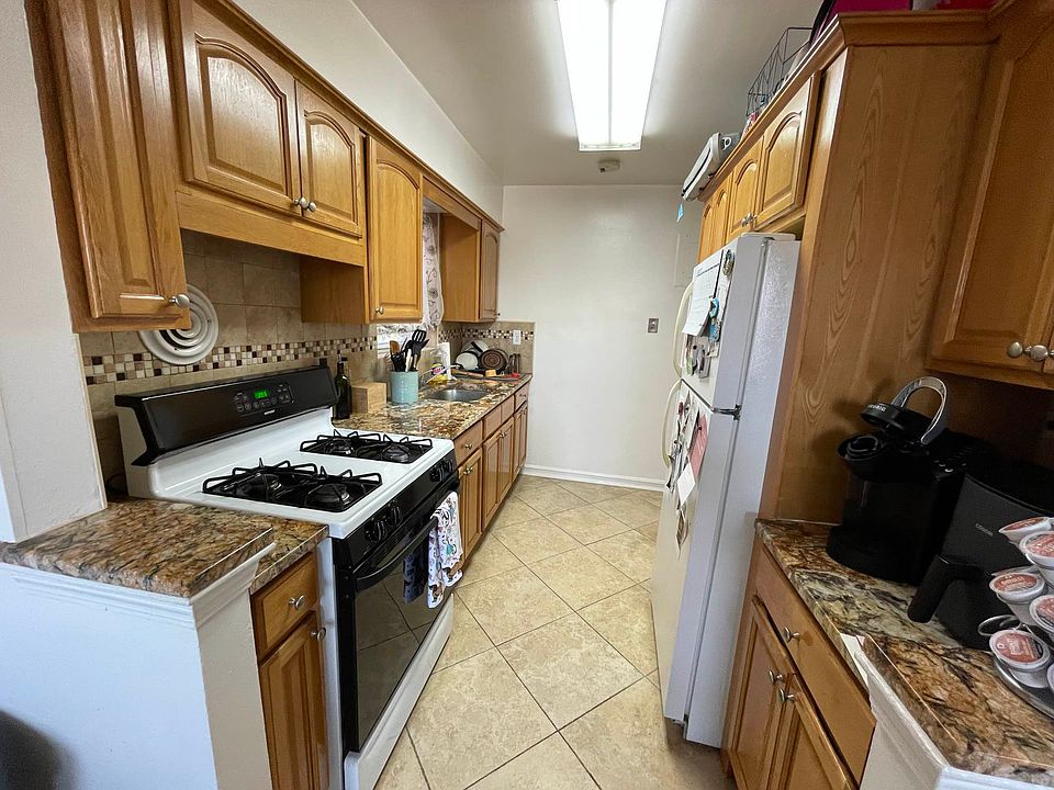 1st image of 3282 34th St #3