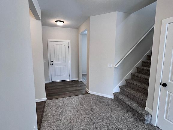 3rd image of 8131 Tantrum Dr #94