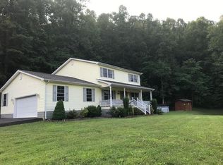 100 Hillcrest Ave, Belfry, KY 41514
