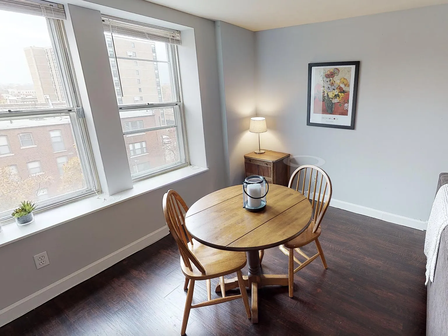 1 bed, 700 sqft, $1,032 — Photo 3