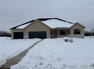 45 Copperhead Trl, Springboro, OH 45066