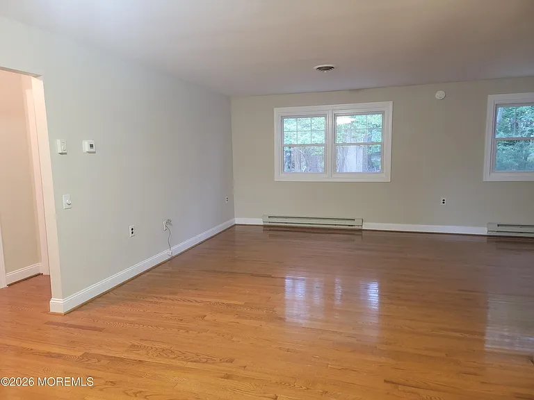 16 Chelsea Dr — Photo 21