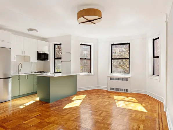 385 Argyle Rd APT 3E, Brooklyn, NY 11218