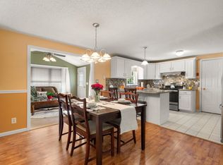 46 Granite Cir, Hampstead, NH 03841