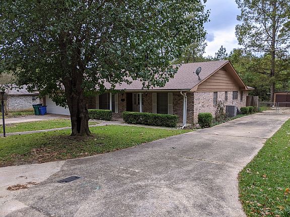 2nd image of 516 Carol Ave