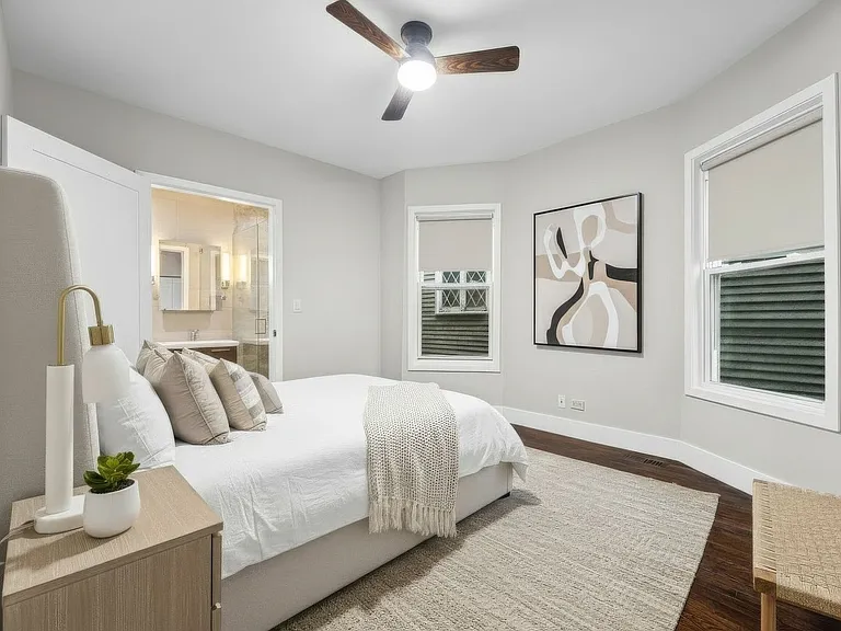 2850 W Henderson St — Photo 10