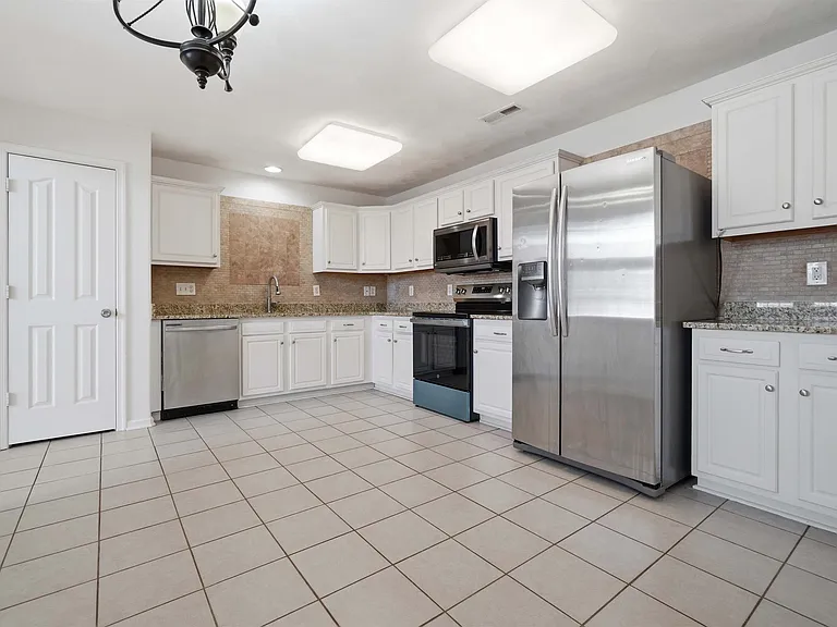 3715 Sutter St #11 — Photo 29