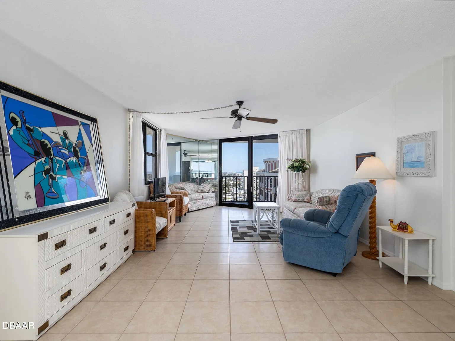 2 bed, 2.0 bath, 1225 sqft, $2,100 — Photo 4