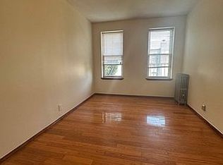 60-47 Palmetto St #2R, Ridgewood, NY 11385