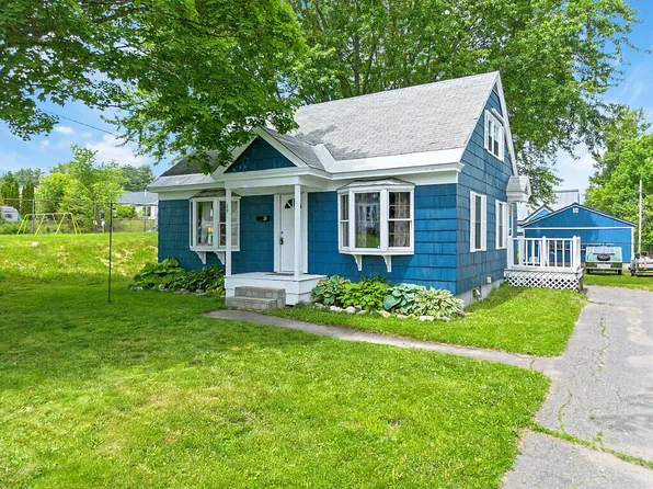 29 Sterling Street, Waterville, ME 04901