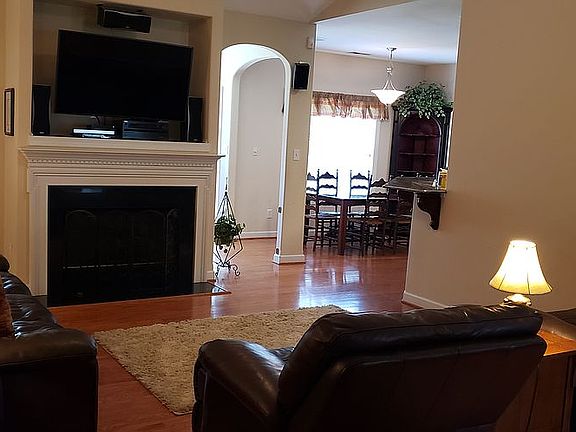 4th image of 230 Friends Farm Way
