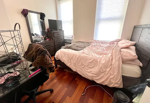 Rented by Corcoran | media 5