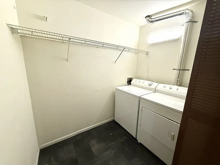 2404 Independence Ln #104R — Photo 14