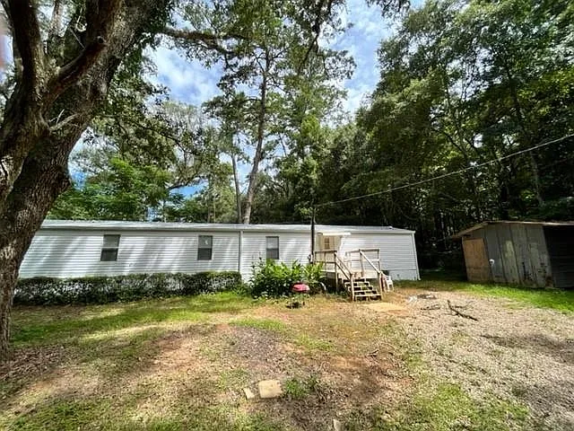 3 bed, 1280 sqft, $1,395 — Photo 2