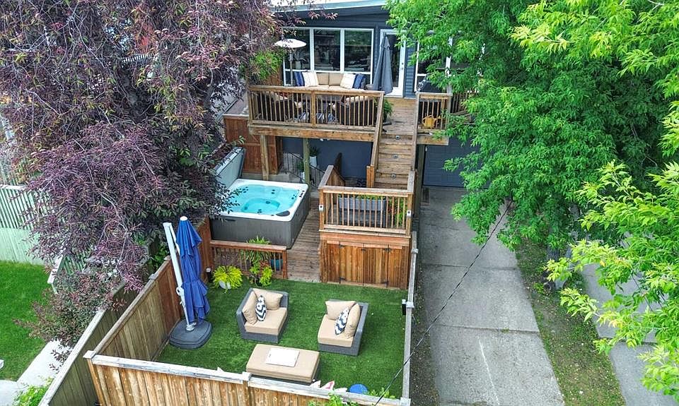 1st image of 2031 N 30th Ave SW