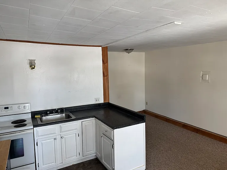 806 Old Claremont Rd #6 — Photo 4