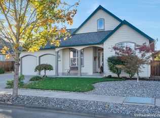 1093 S Sycamore St, Canby, OR