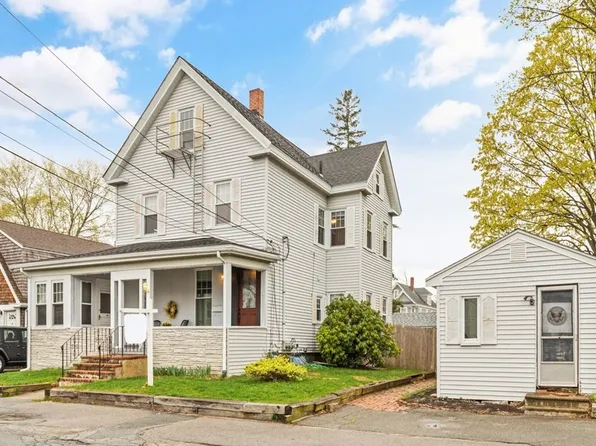 15 Laurel St, Whitman, MA 02382