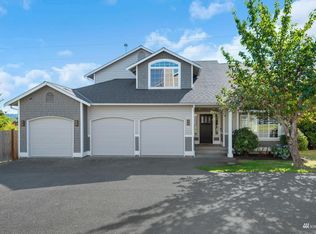 12306 NE 165th St, Bothell, WA 98011