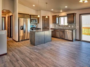 545 Antietam Dr, Box Elder, SD 57719