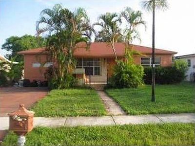 4701 SW 27th St, West Park, FL, 33023