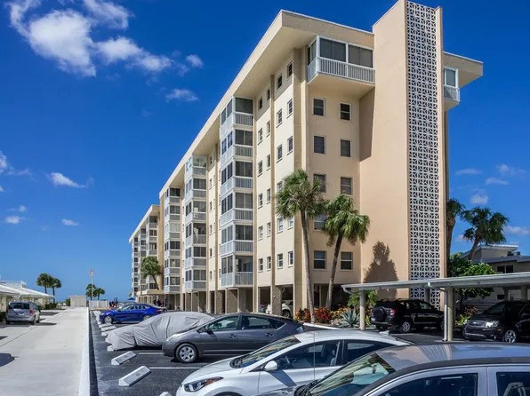 1255 Tarpon Center Dr, Venice, FL