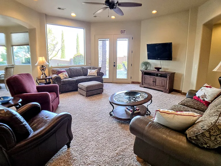 2394 W Valley View Dr #2 — Photo 3