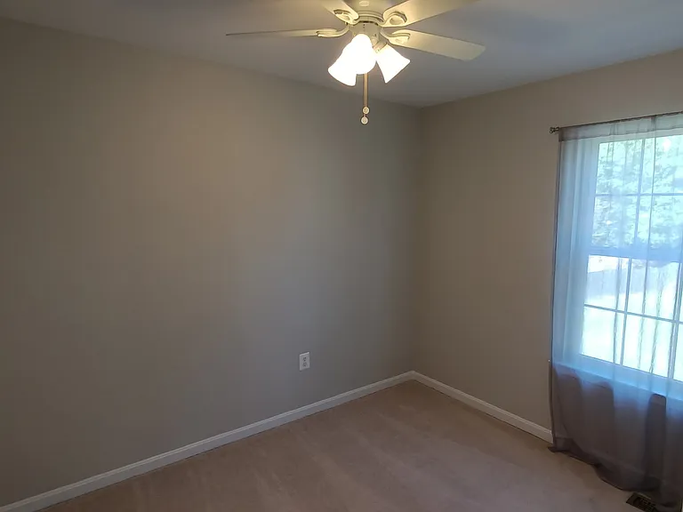 345 Silver Ridge Dr — Photo 21