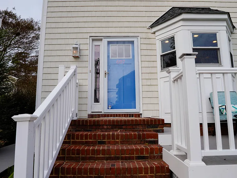 607 Terrace Ave — Photo 35