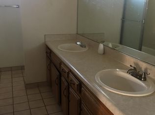 404 Stephens Dr APT C, Bakersfield, CA 93304
