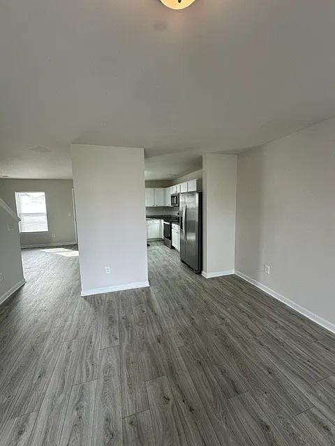 3 bed, 1603 sqft, $1,475 — Photo 2