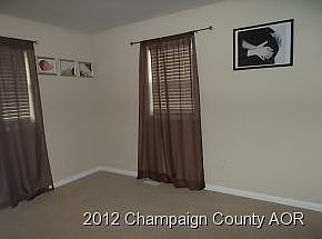 5th image of 1135 Roselawn Dr #1