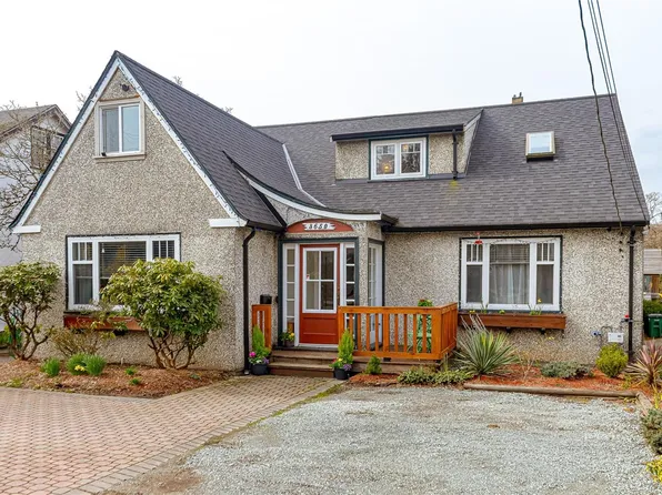 3650 Quadra St, Saanich, BC V8X 1H4